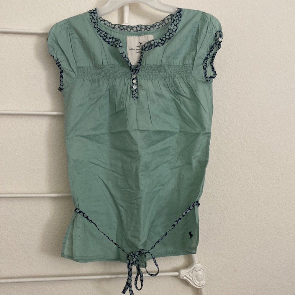 NWT Abercrombie & Fitch Classic Shirt Green Tie SZ S